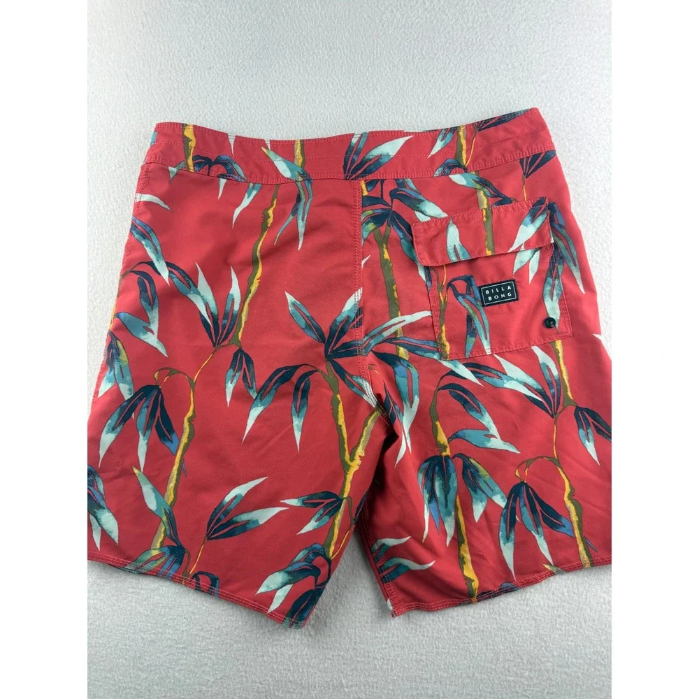 Billabong Sundays Pro Board Shorts Mens 33 Red Tropical Bamboo Leaf Recycler